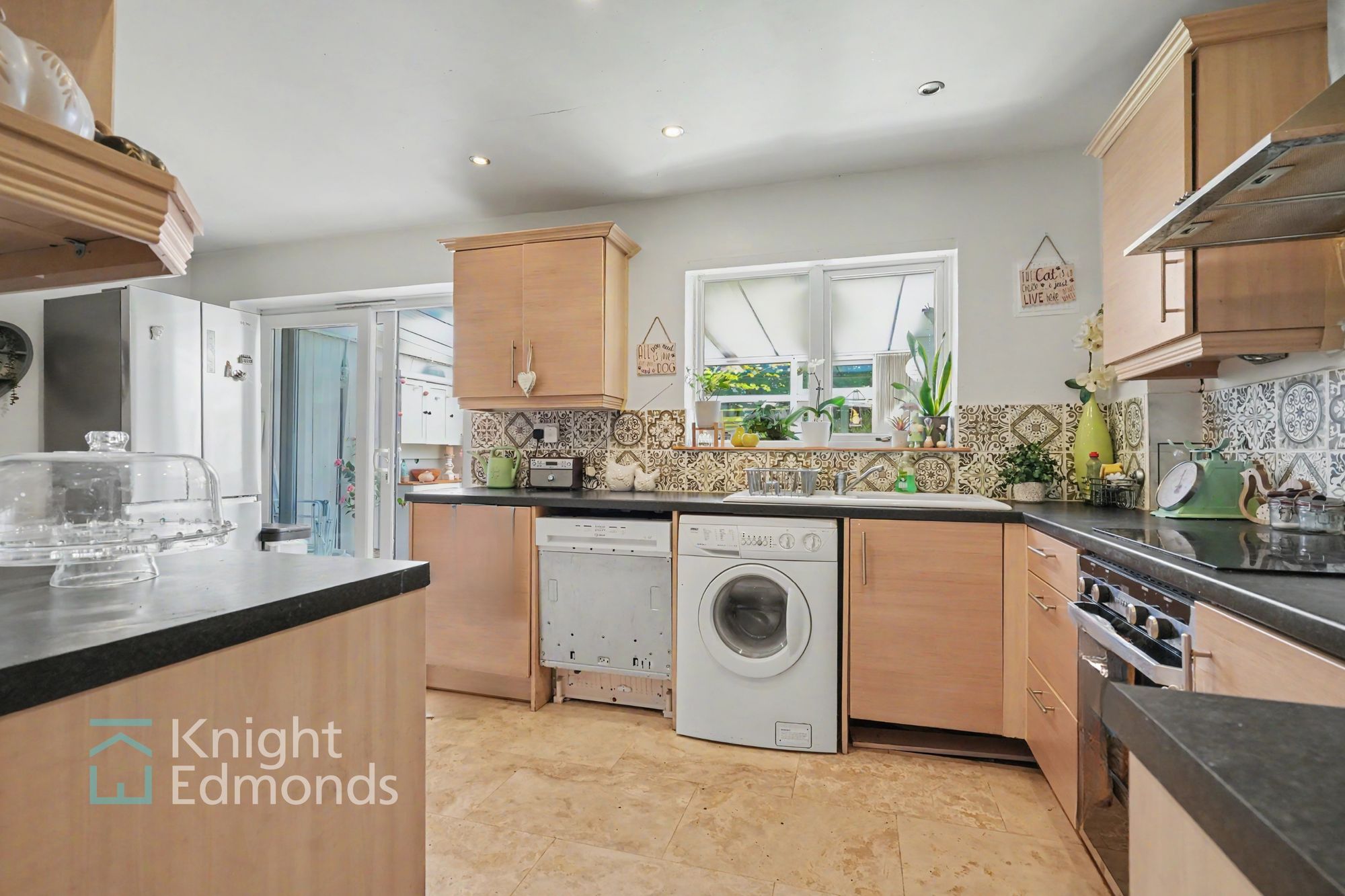House Braddick Close in Maidstone