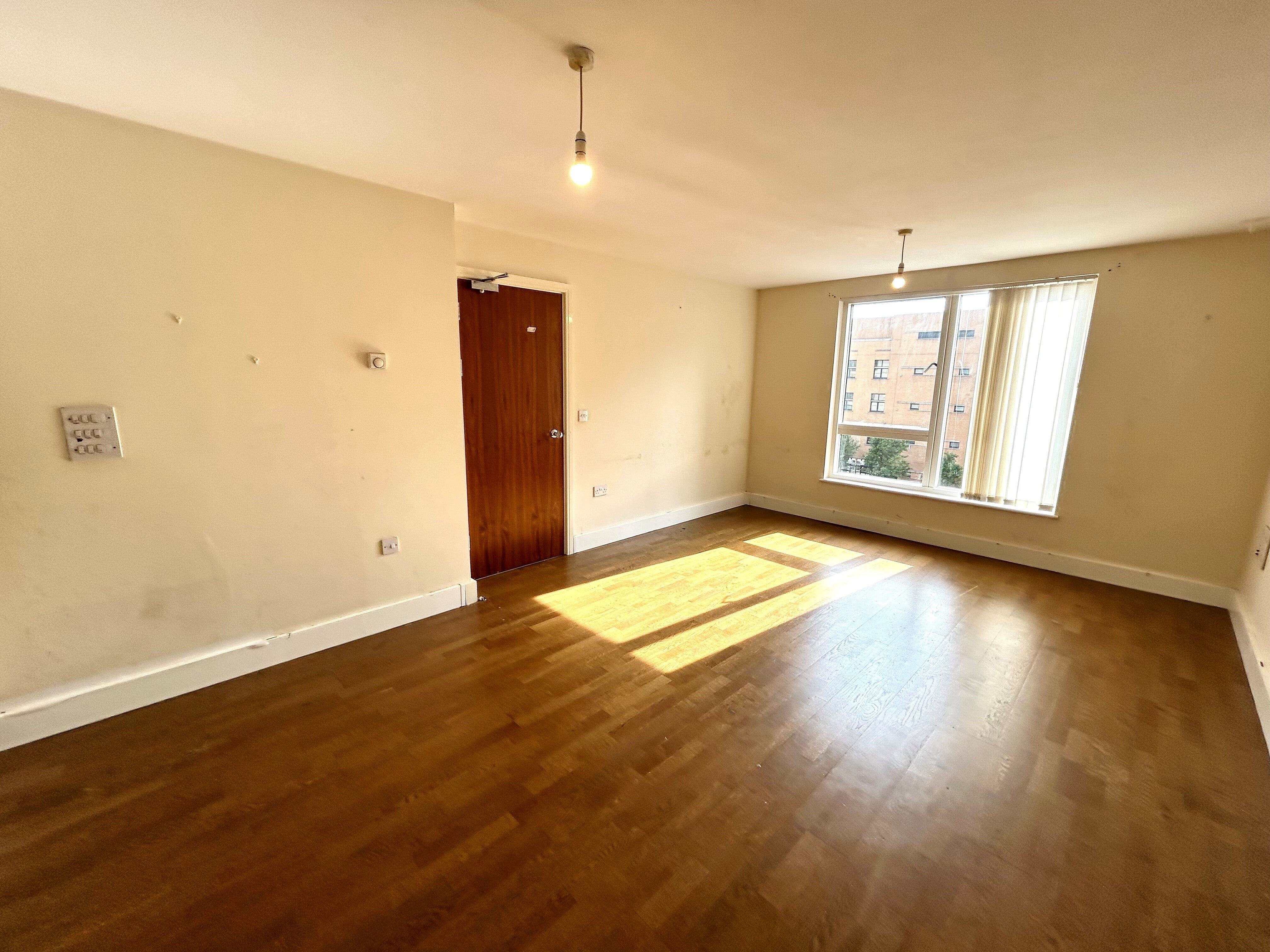 Flat Falcon Drive in Cardiff