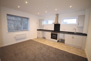 Flat London Road in Havant