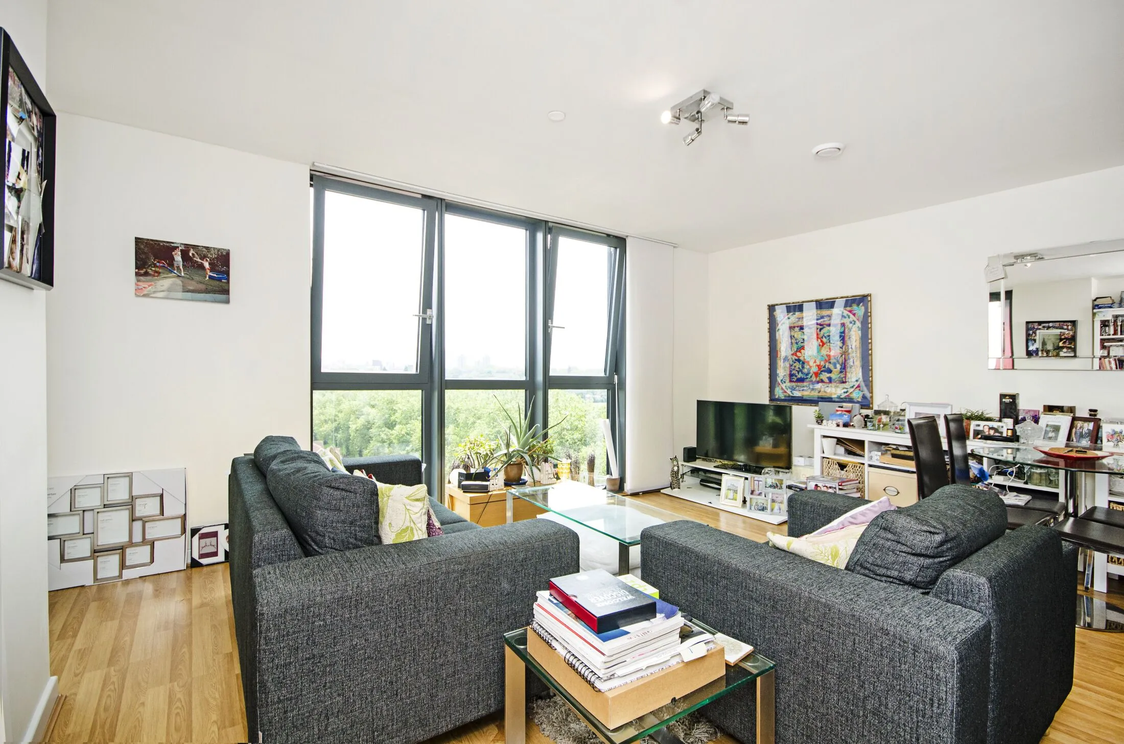 Flat Homerton Road in Greater London