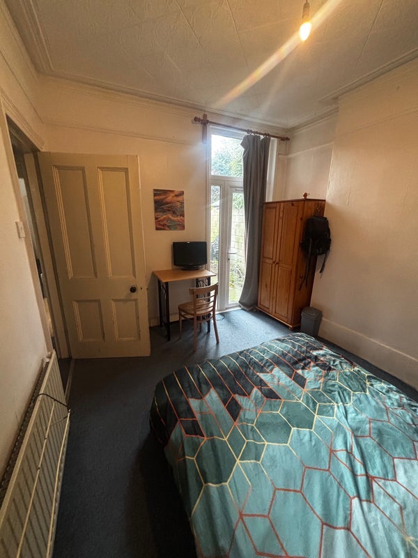 Room St. Kilda Road in Greater London