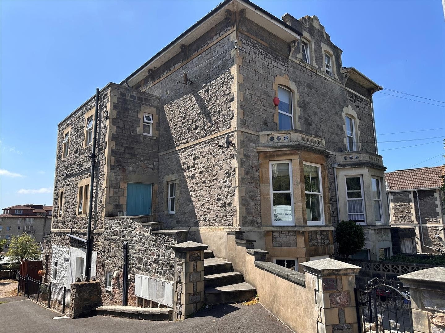 Flat Southside in Weston-super-Mare