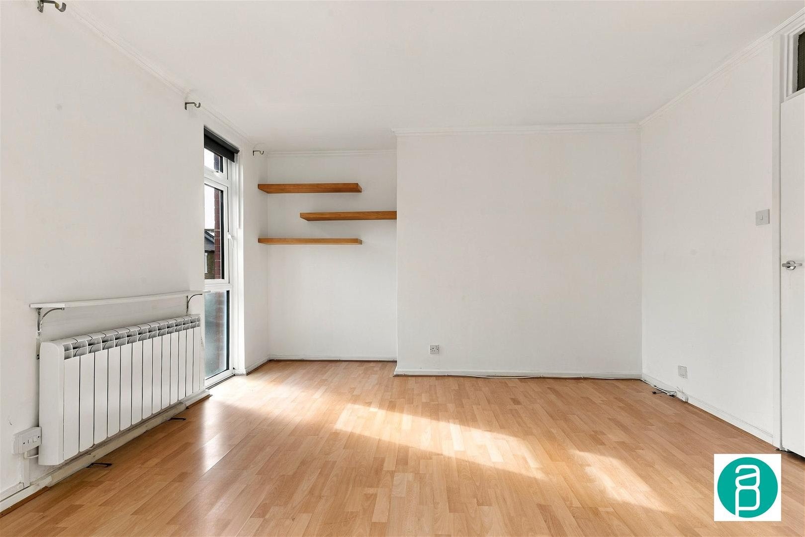 Flat Florence Road in Greater London