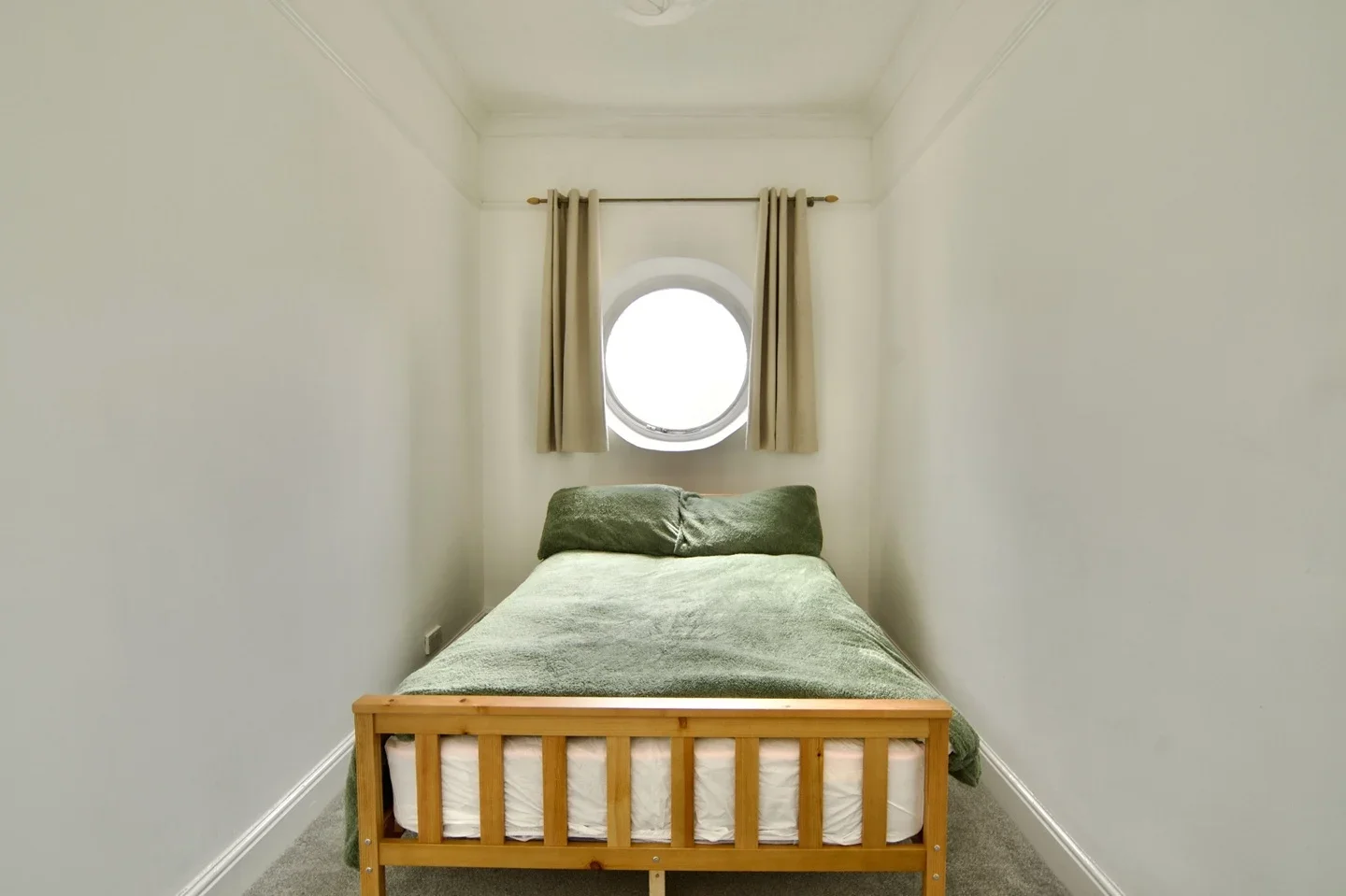 Flat Fortis Green in Greater London