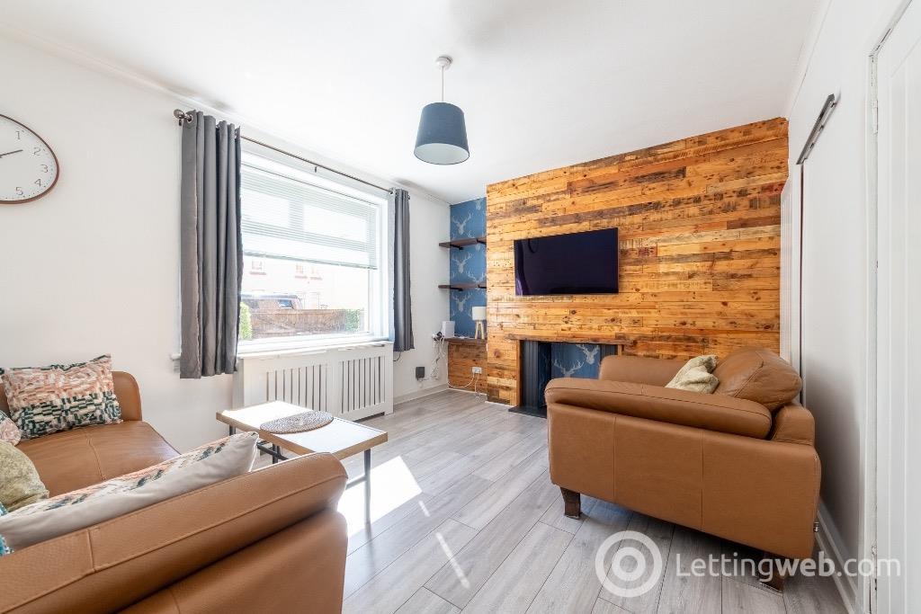 Flat Stenhouse Avenue West in City of Edinburgh