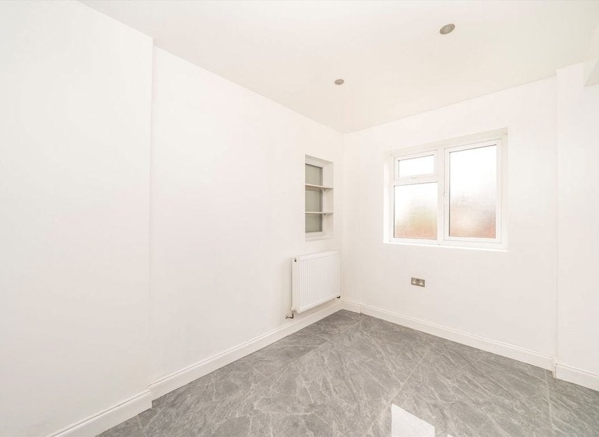 House Ringmore Rise in Greater London
