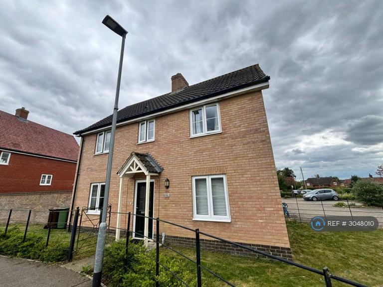House Roundtree Way in Broadland