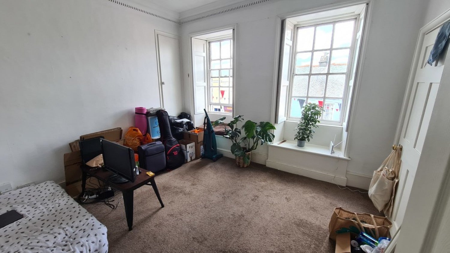Flat Saracen Way in Penryn