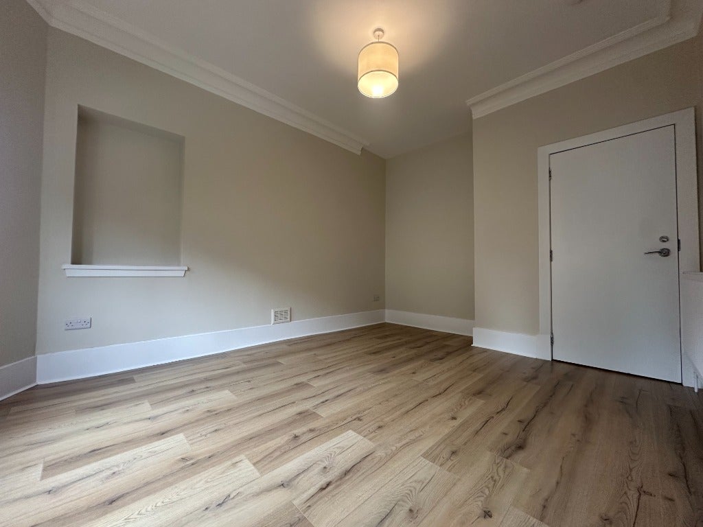 Flat George Street in Paisley