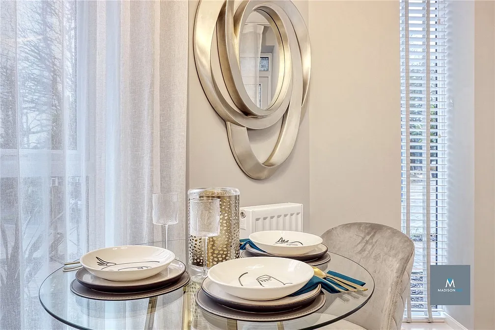 Flat Leaden Close in Epping Forest