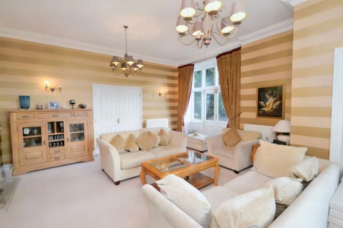 Flat Coopers Green Lane in Welwyn Hatfield