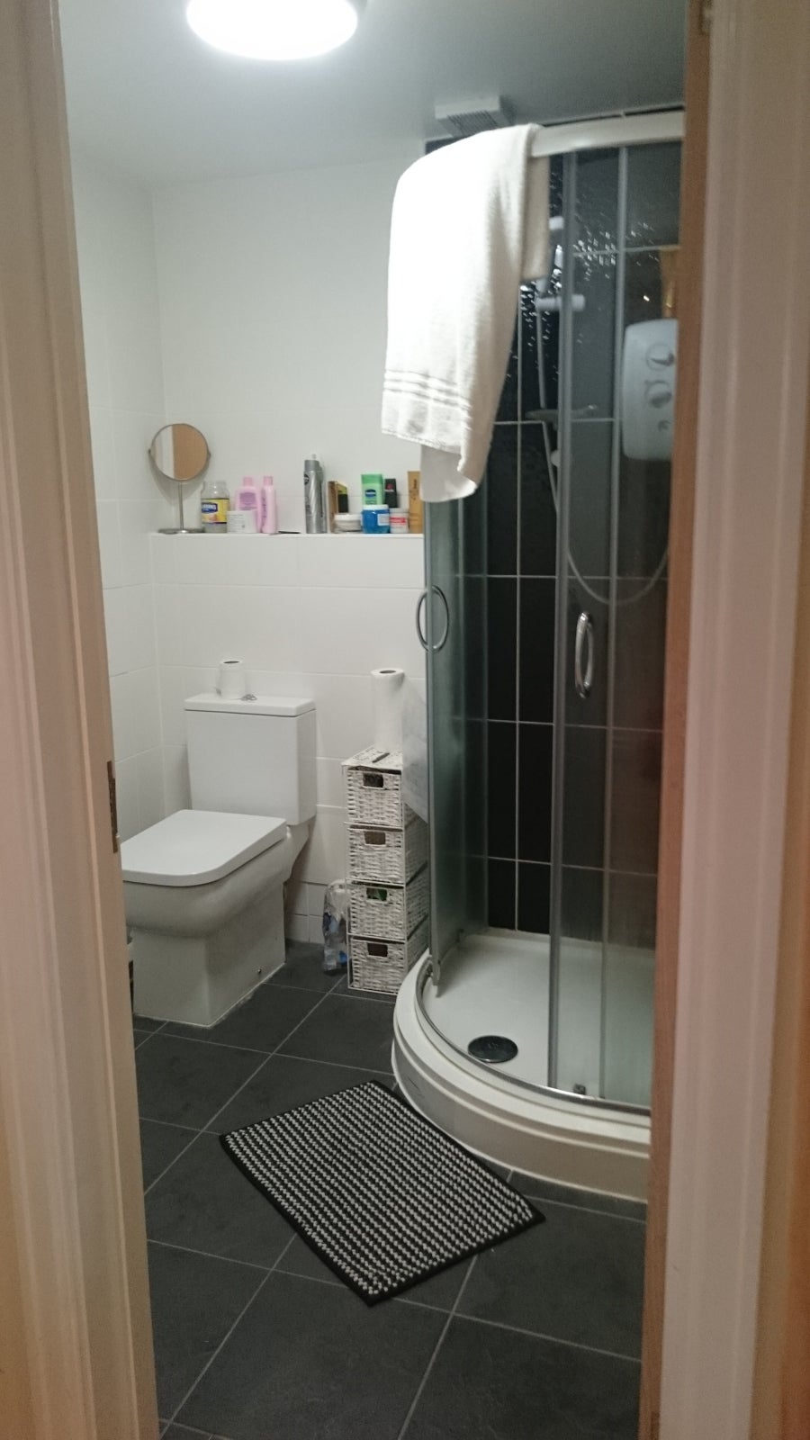 Flat Merthyr Road in Cardiff