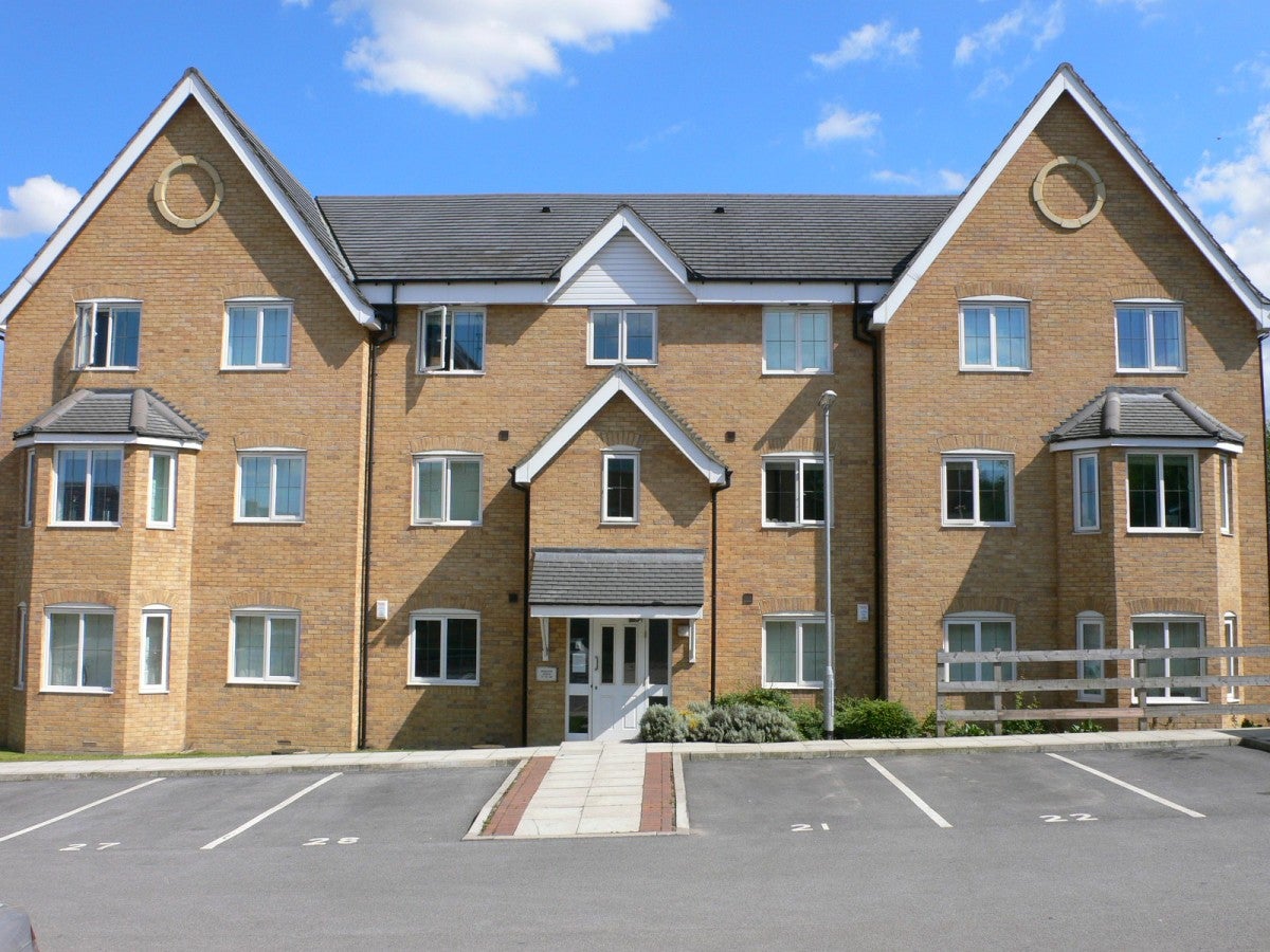 Flat Buckthorne Fold in Leeds