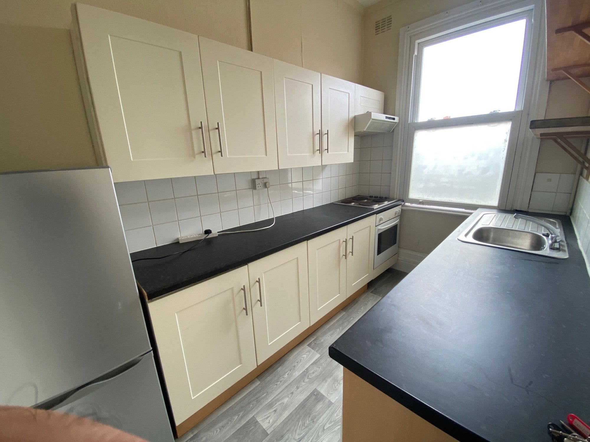 Flat Mitcham Road in Greater London