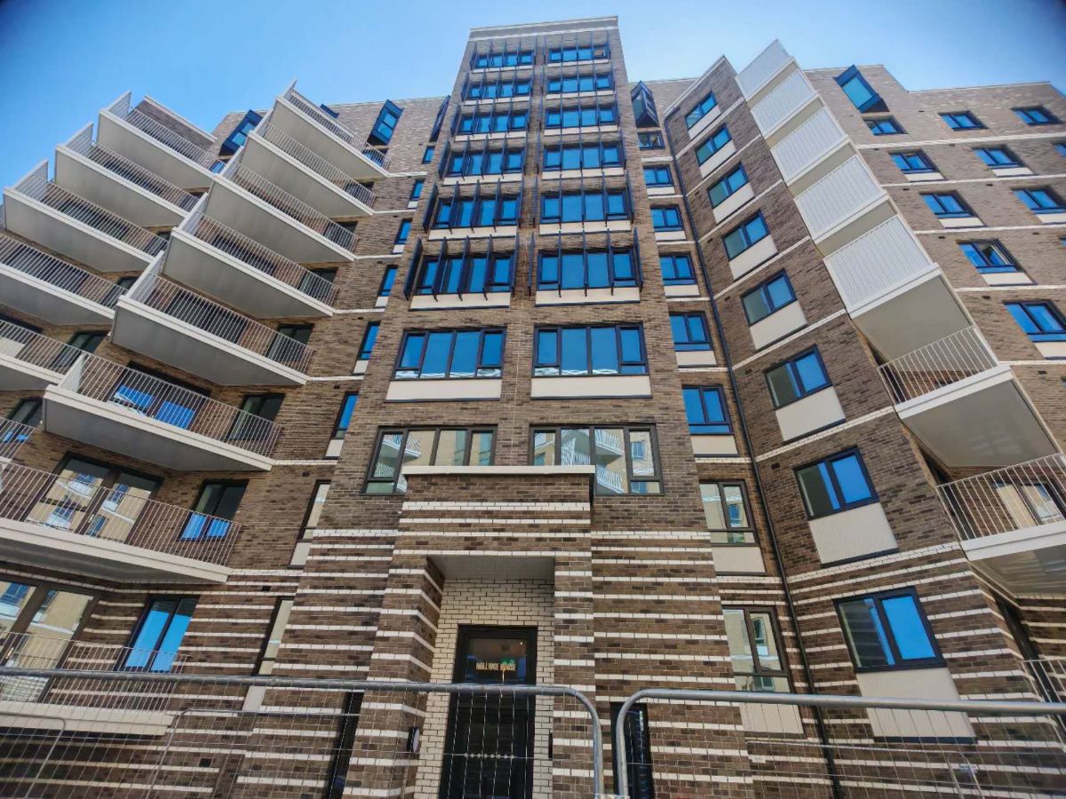 Flat Campion Place in Greater London