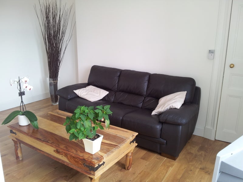 Room Craigmillar Road in Glasgow