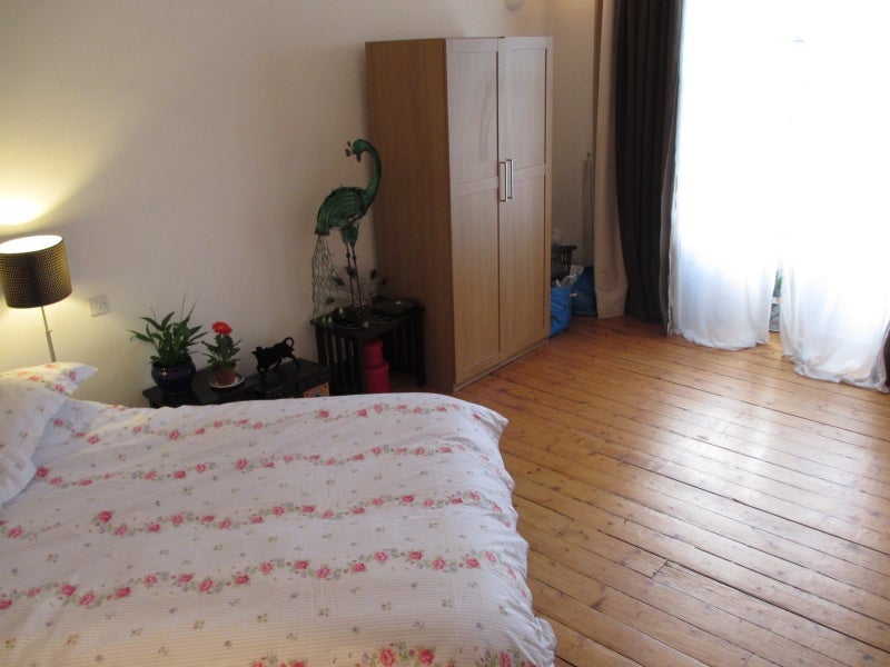 Room Craigmillar Road in Glasgow