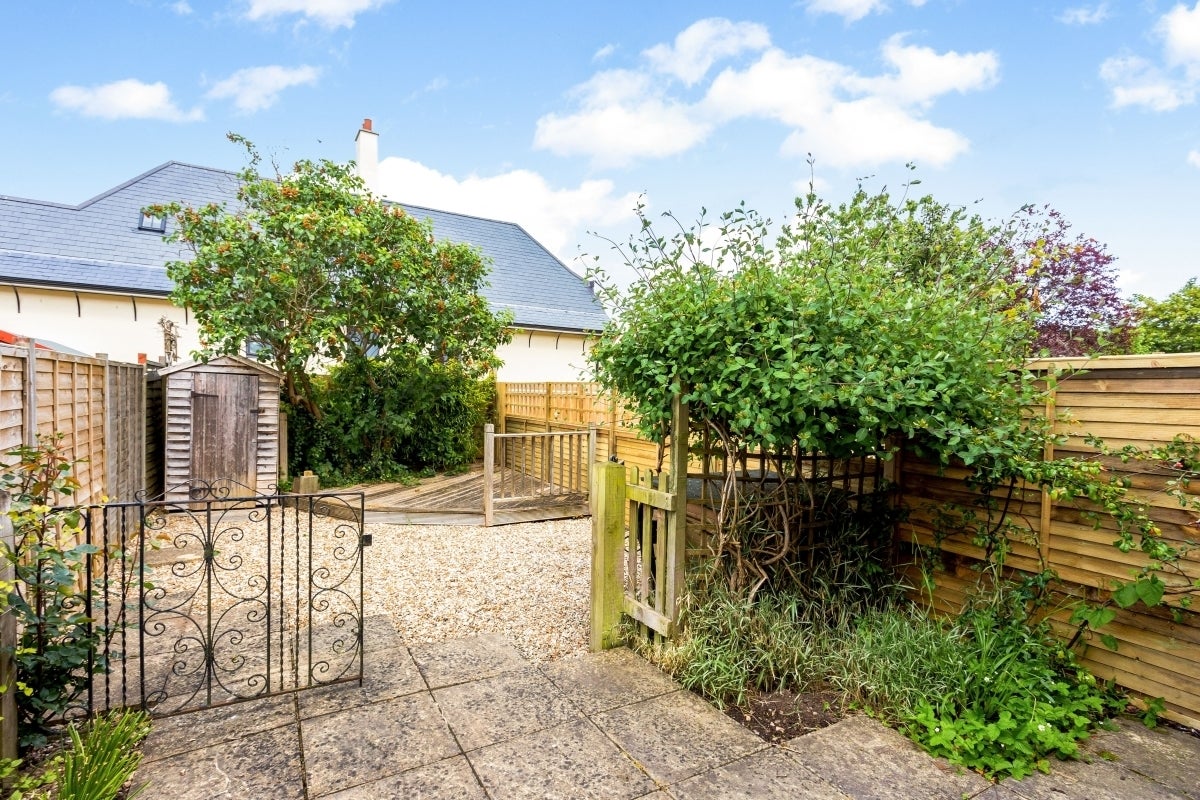 House Savernake Court in Marlborough