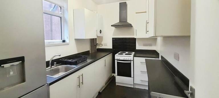 Flat Hinckley Road in Leicester