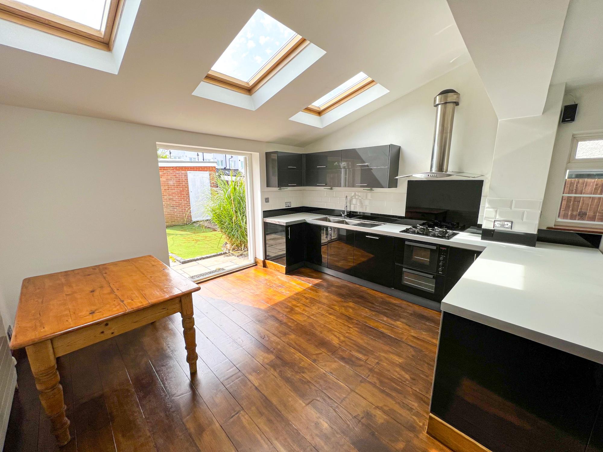 House First Avenue in Walton on Thames