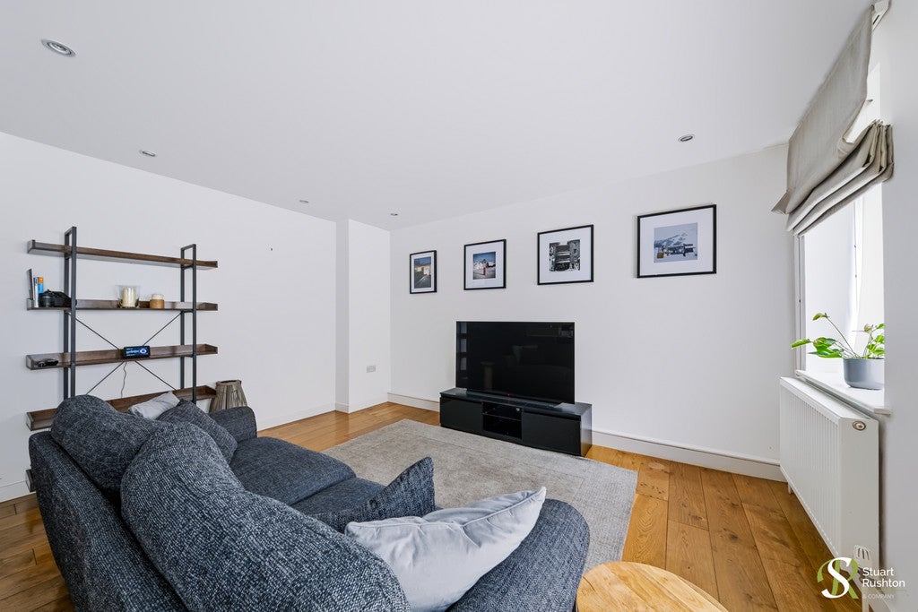 Flat Marcliff Grove in Knutsford