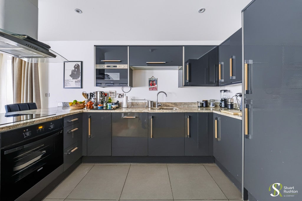 Flat Marcliff Grove in Knutsford