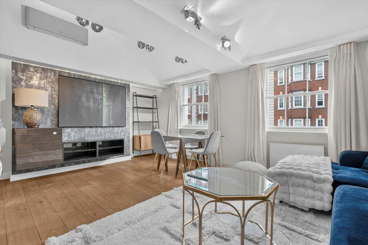 Flat Baker Street in City of Westminster