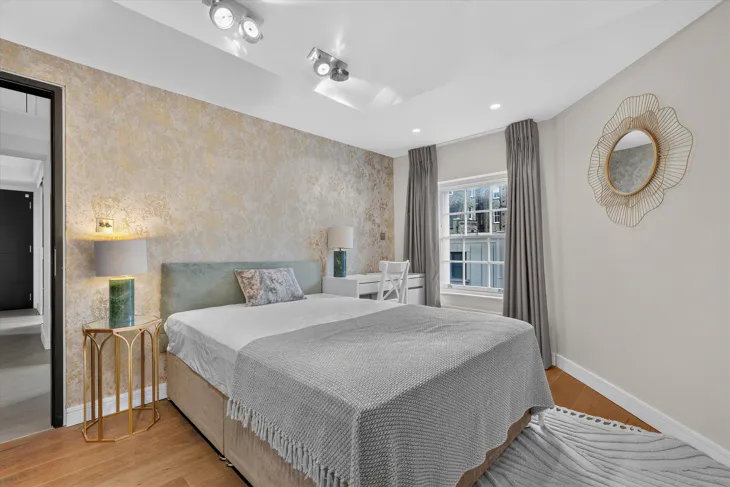 Flat Baker Street in City of Westminster