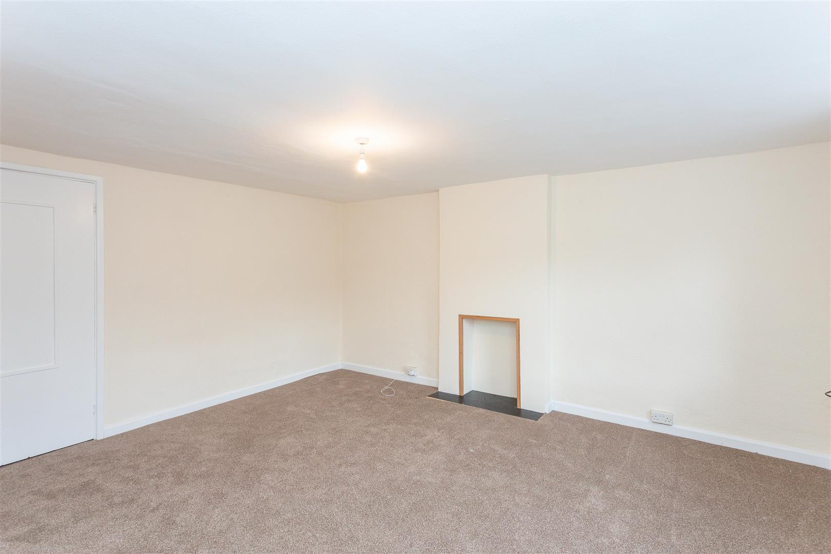 Flat South Street in Bridport