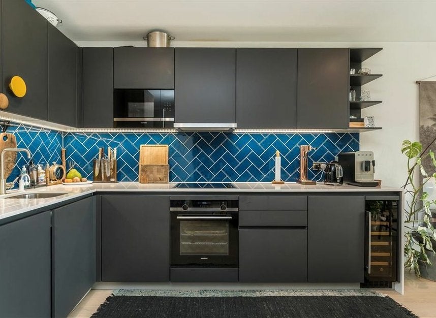 Flat Gorsuch Place in Greater London