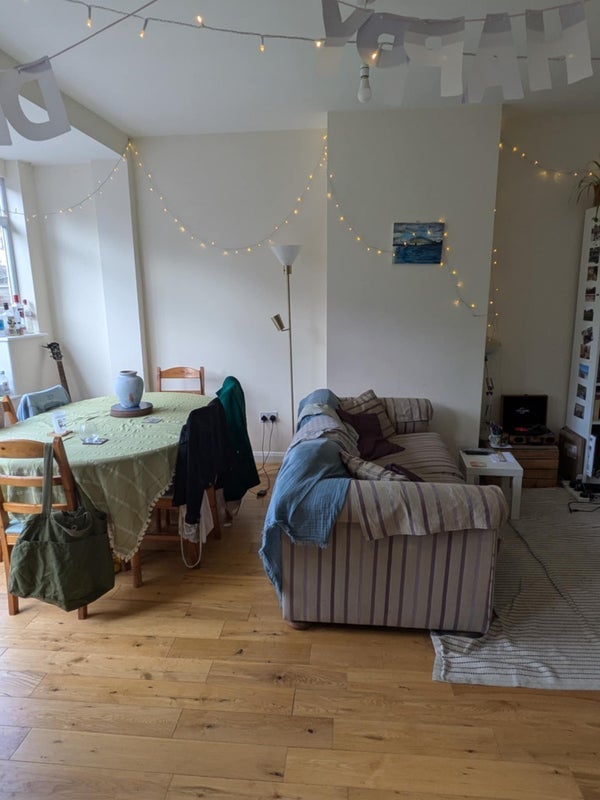 Room Berwick Road in Greater London