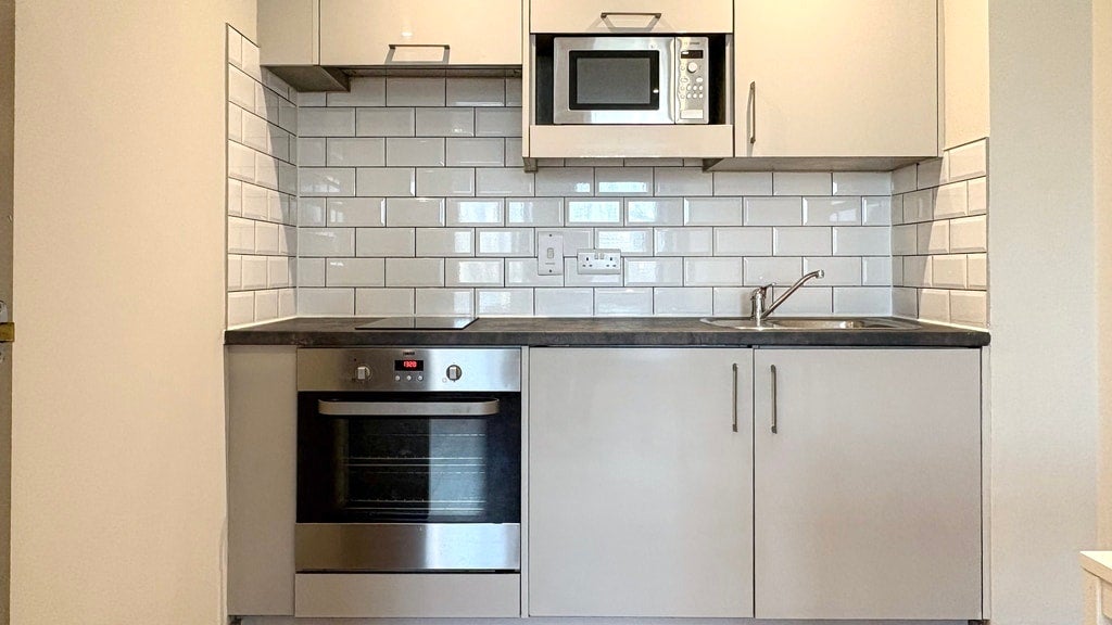 Flat Week Street in Maidstone