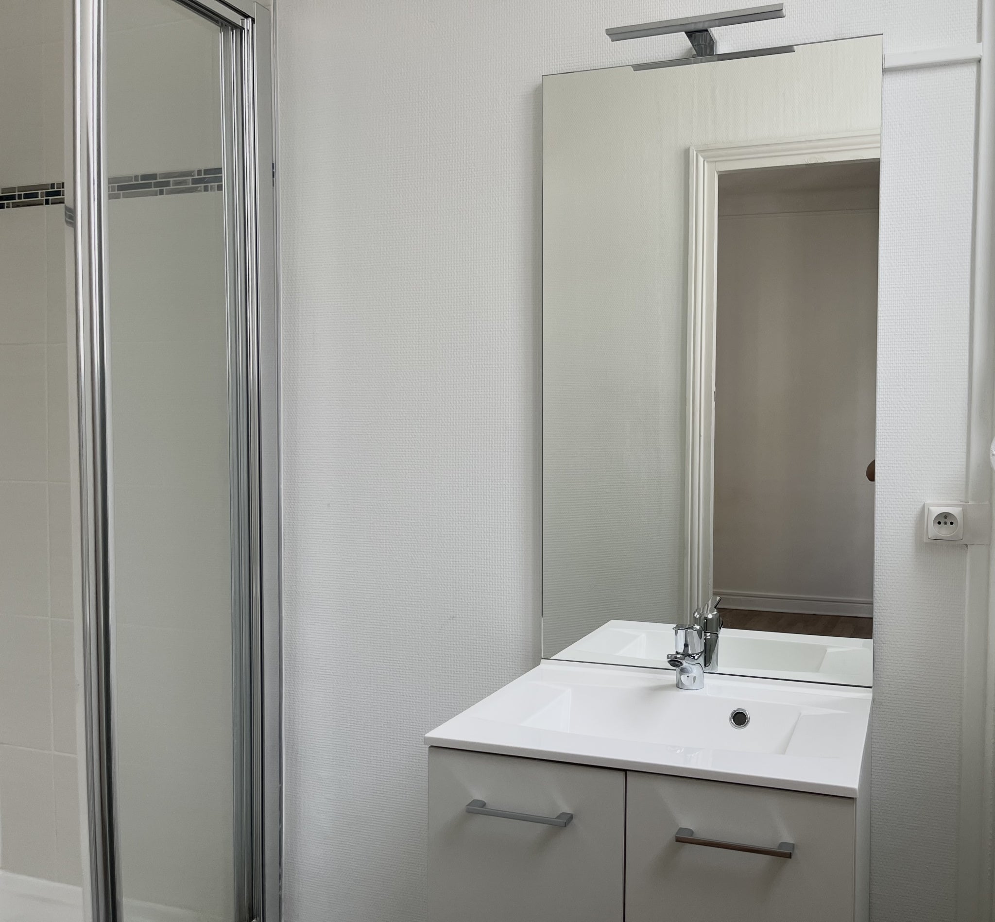 Flat Rue Jean-Jacques Rousseau in Reims