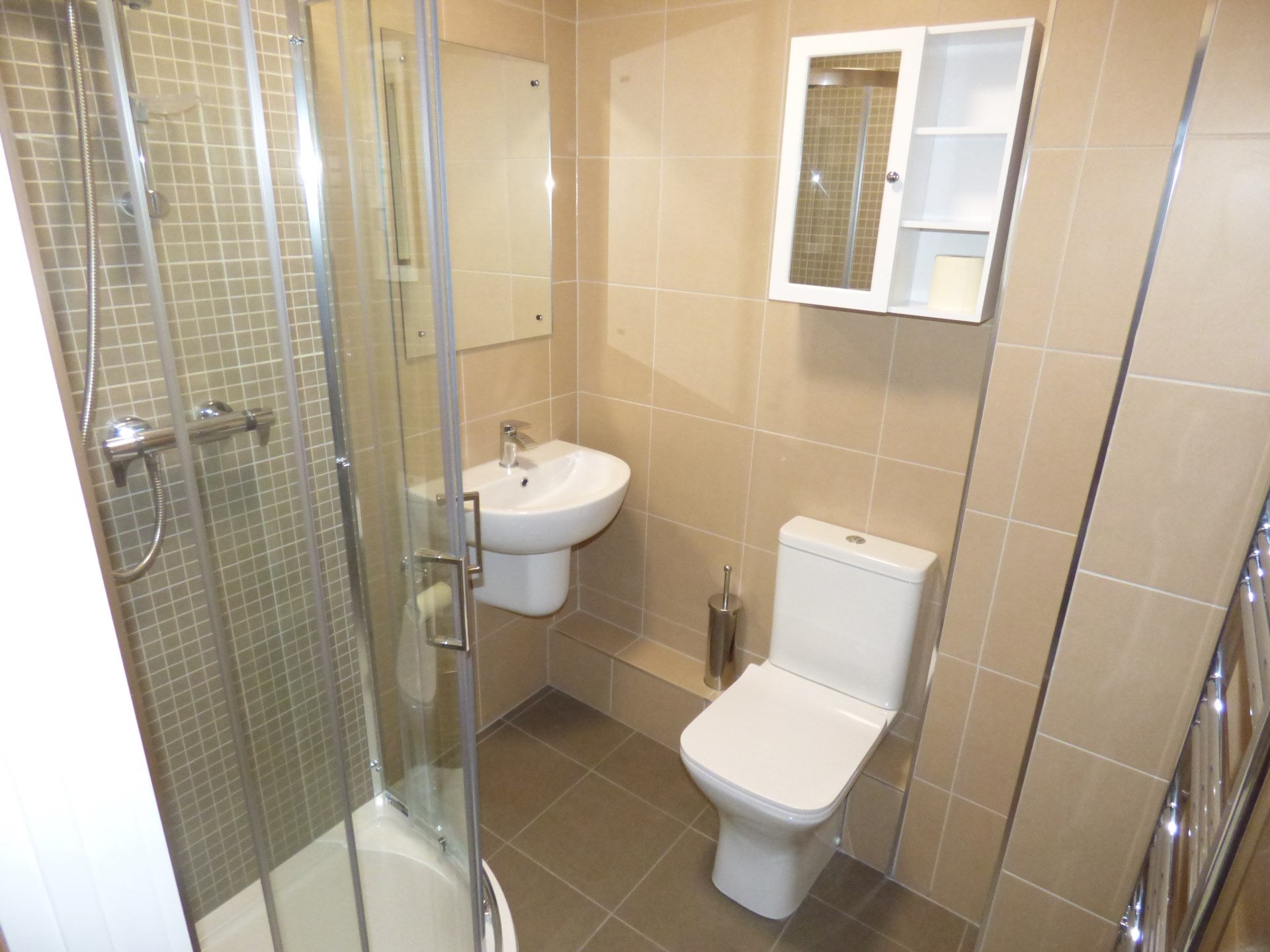 Room Stapleford Road in Luton