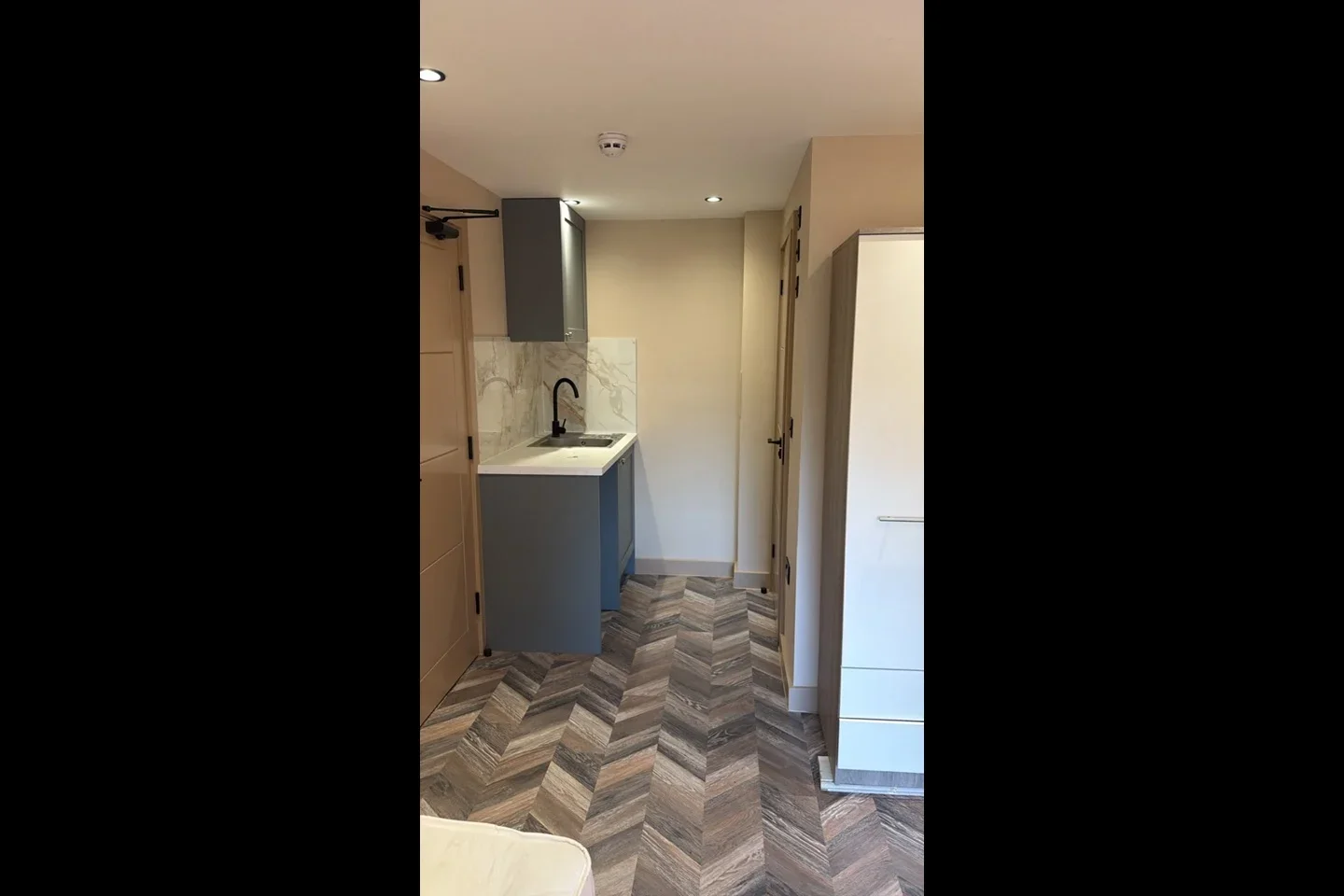 Room Chester Road in Watford