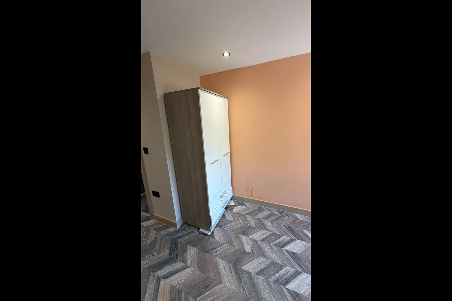 Room Chester Road in Watford