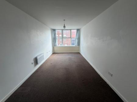 Flat King Street in Dudley