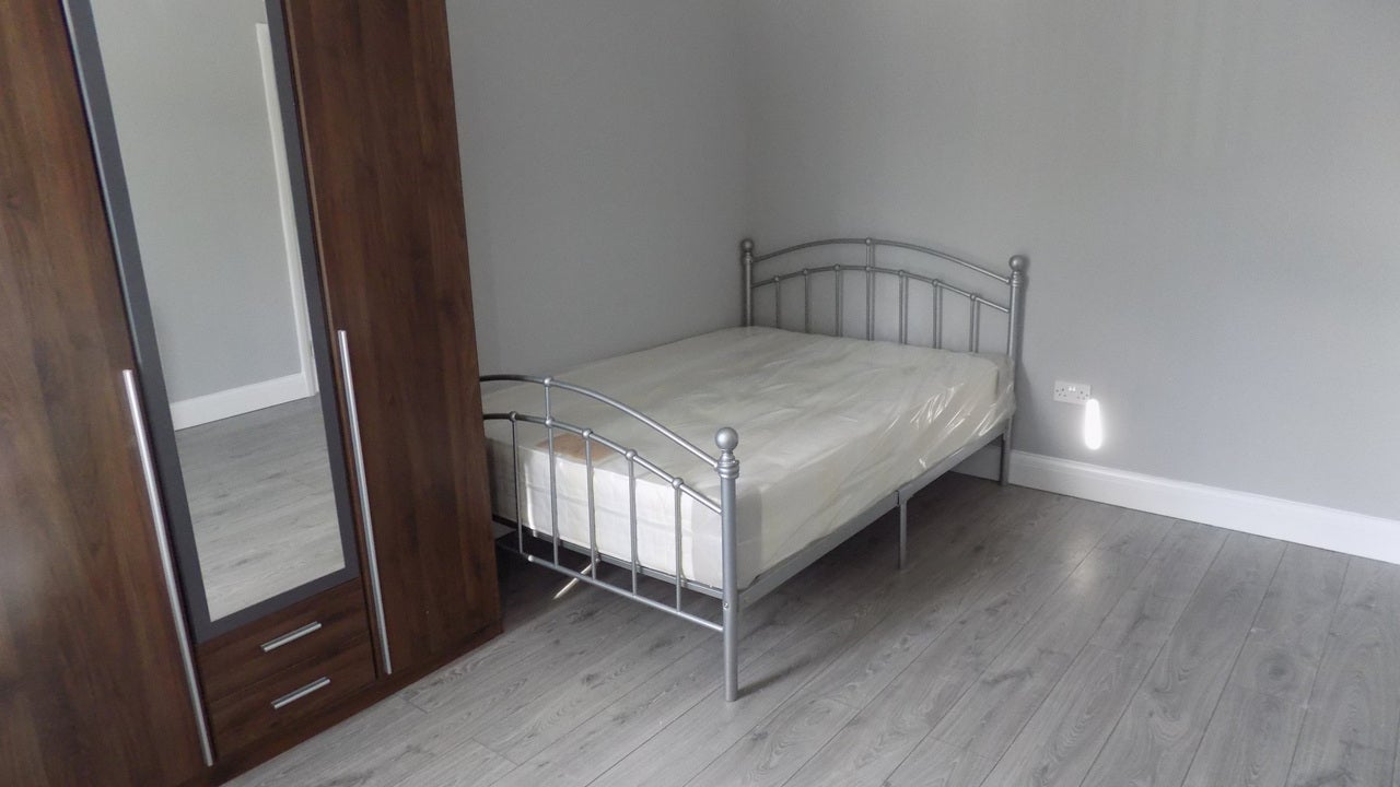 Flat Meyrick Avenue in Luton