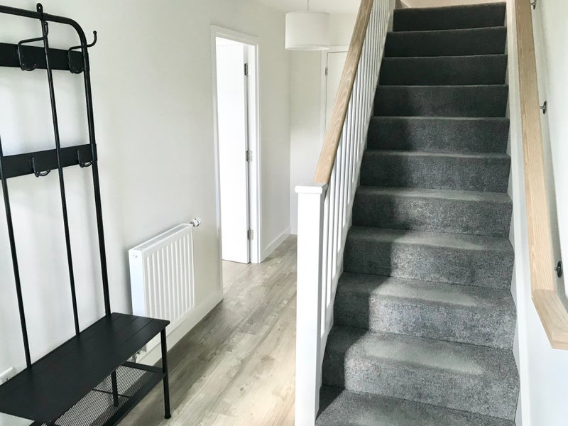 Room Newport Avenue in Greater London