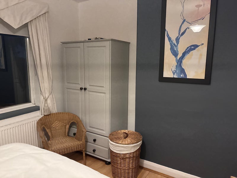 Room Bridge End in Greater London
