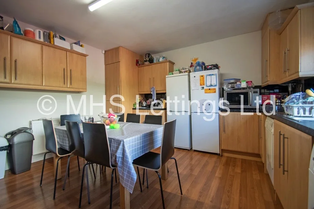 Flat Back Newport Mount in Leeds