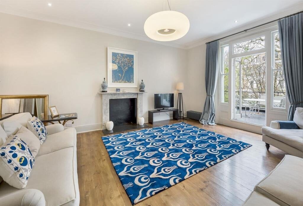 Flat Gledhow Gardens in Greater London