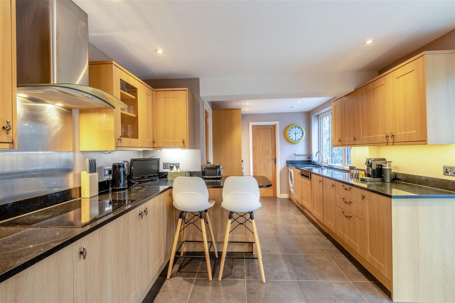 House Oakwood Close in Greater London