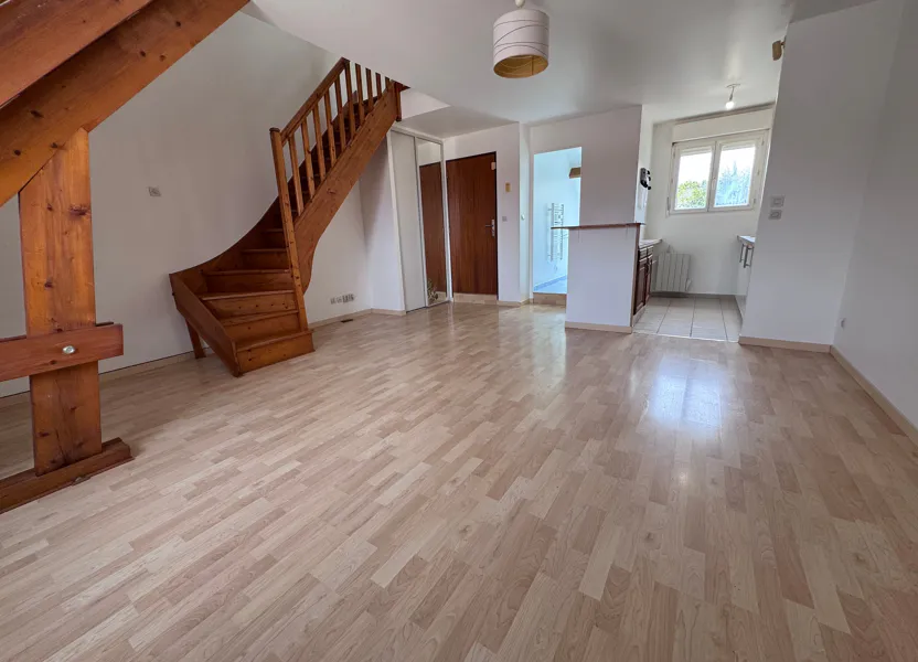 Appartement Rue de Versailles à Nozay