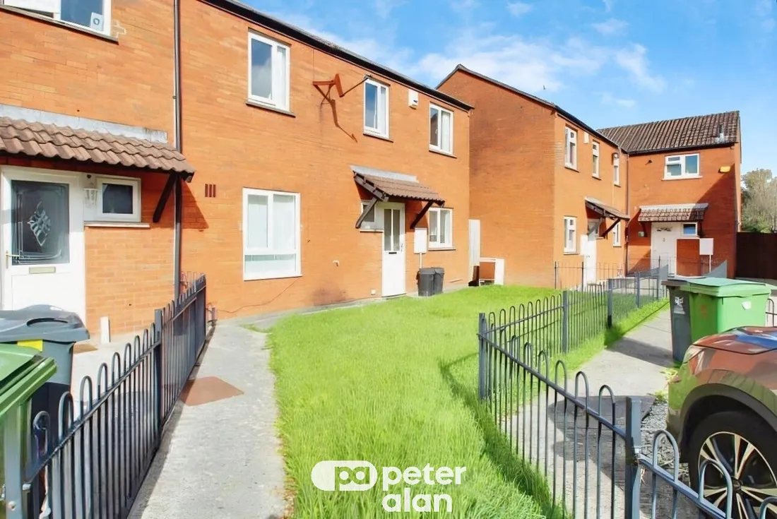 House Rogerstone Close in Cardiff