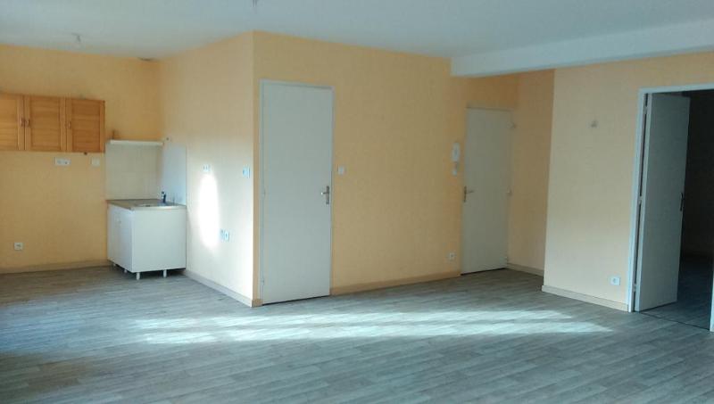 Appartement Place de la République à Saint-Bonnet-le-Château
