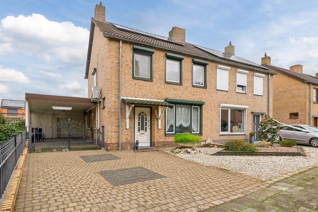 Huis Begoniastraat 58 in Echt