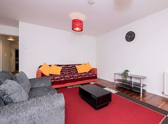 Flat Arneil Drive in City of Edinburgh