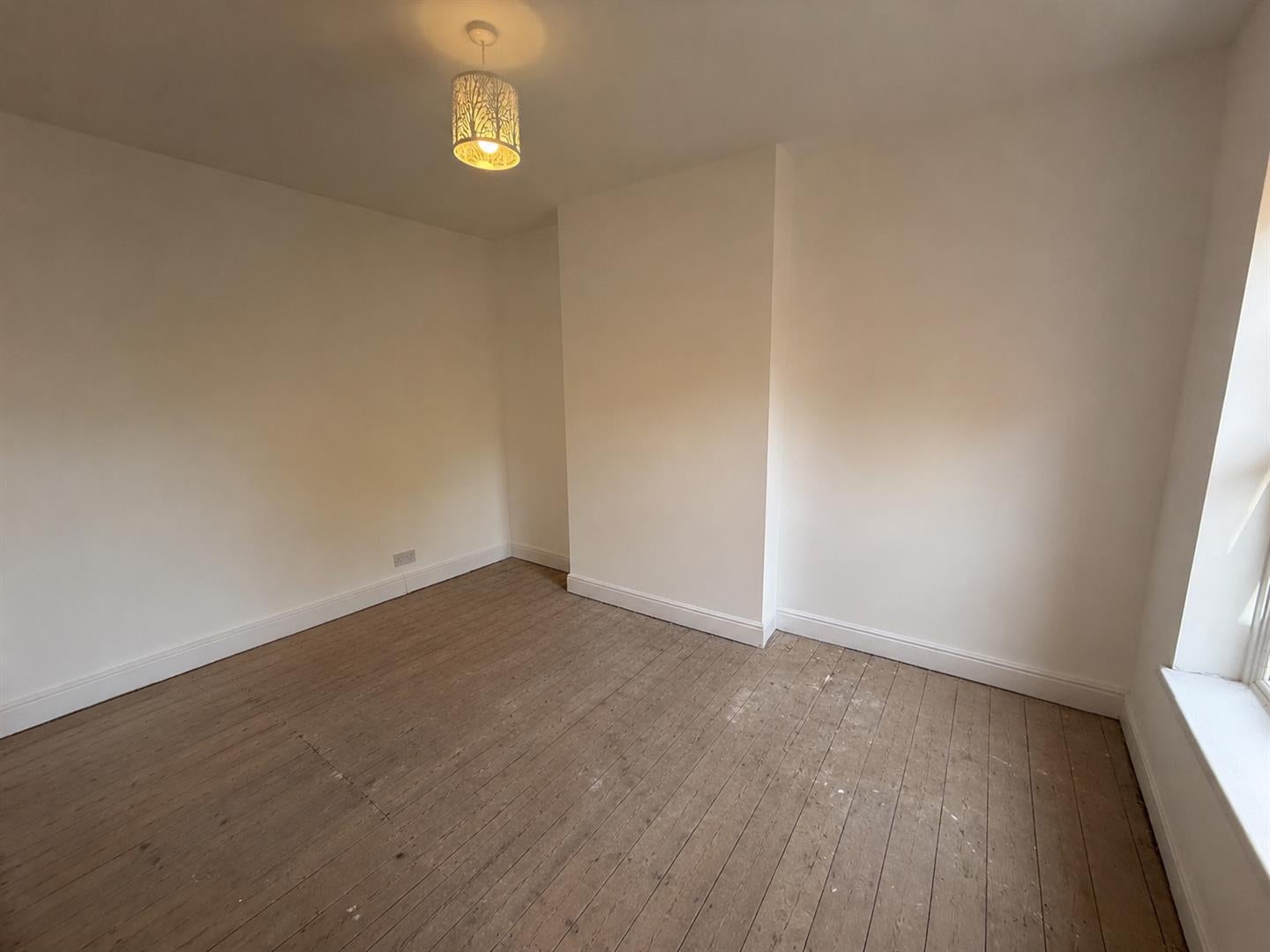 Flat Chesterfield Road North in Mansfield Woodhouse