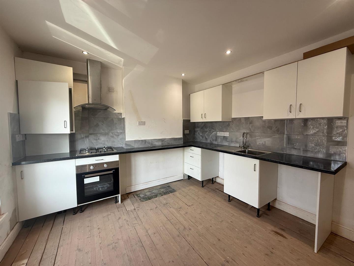 Flat Chesterfield Road North in Mansfield Woodhouse
